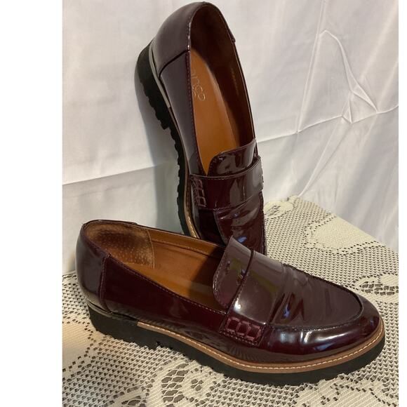 Franco Sarto Wine Color Patent 6.5 Loafer - Picture 1 of 7
